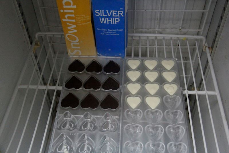 Tự làm chocolate cho ngày Valentine <3